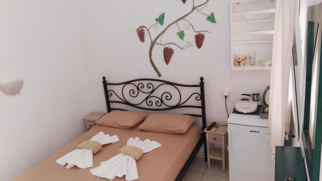 Hotel Bella Vista Adamantas  Esterno foto